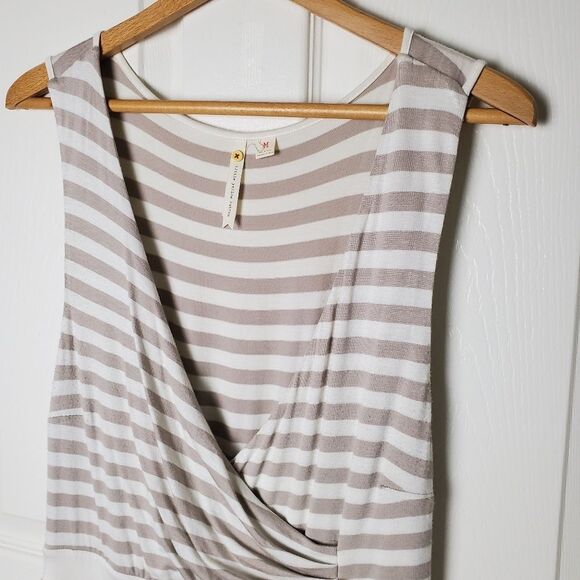 Anthropologie Perilla Striped Flower Detail Dress Size Medium - Picture 4 of 9